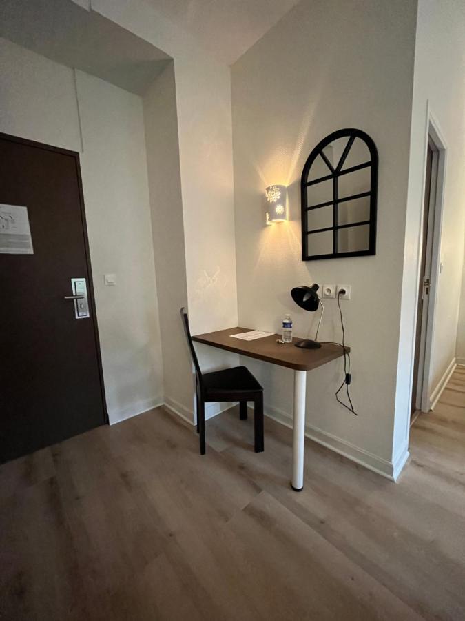 Hotel Agena Μπρεστ Εξωτερικό φωτογραφία