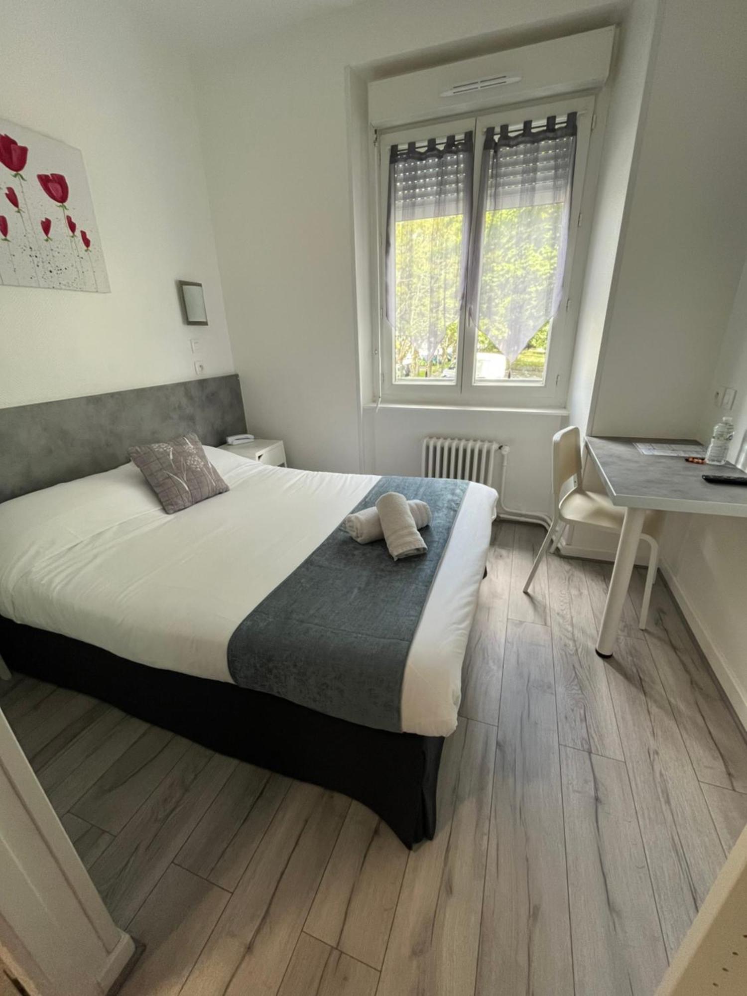 Hotel Agena Μπρεστ Εξωτερικό φωτογραφία