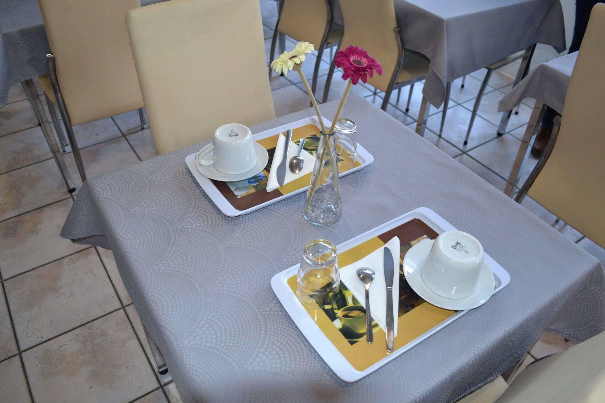 Hotel Agena Μπρεστ Εξωτερικό φωτογραφία