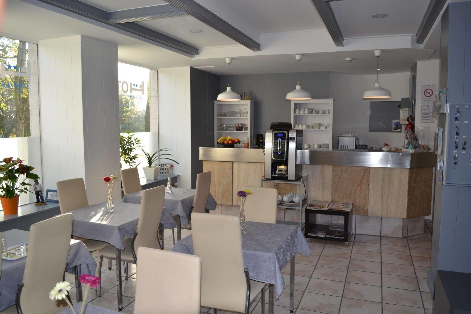 Hotel Agena Μπρεστ Εξωτερικό φωτογραφία